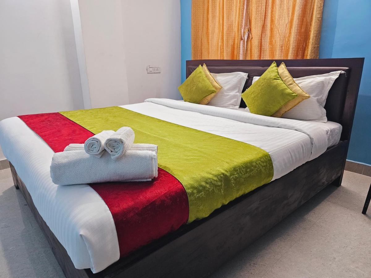 Hotel Sea Rock 3*